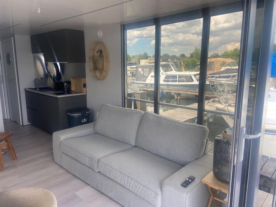 La Mare Houseboat Hotell Nederhorst den Berg Exteriör bild