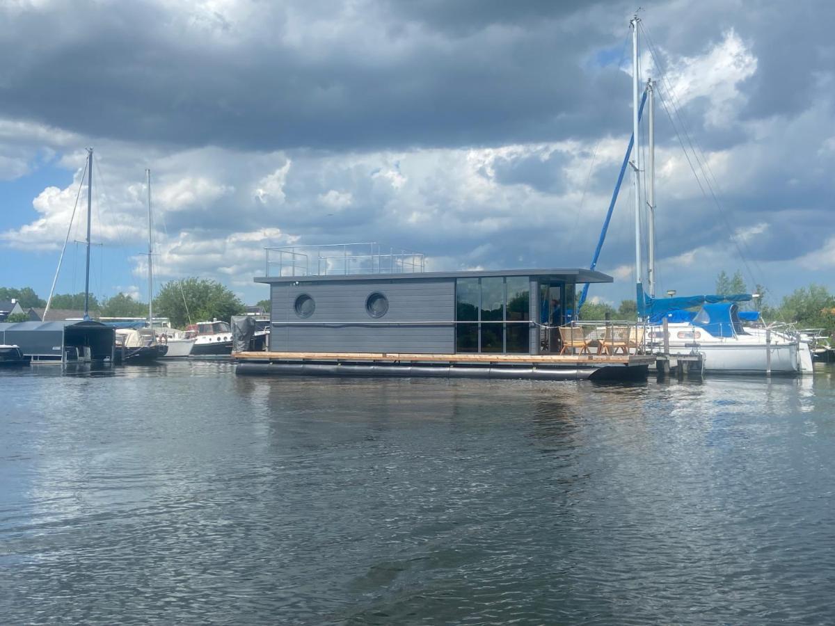 La Mare Houseboat Hotell Nederhorst den Berg Exteriör bild